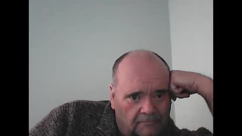 Snapshot of steveuk007 chatting on December 30, 2024, 2:30 pm steveuk007 online show from December 30, 2024, 2:30 pm