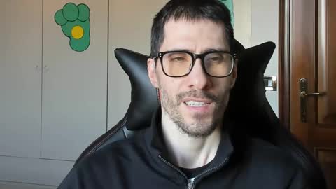 Snapshot of stevex870 chatting on March 4, 2025, 3:15 pm Steve online show from March 4, 2025, 3:15 pm