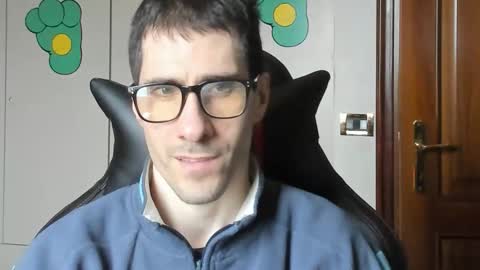 Snapshot of stevex870 chatting on November 24, 2025, 1:00 pm Steve online show from November 24, 2025, 1:00 pm