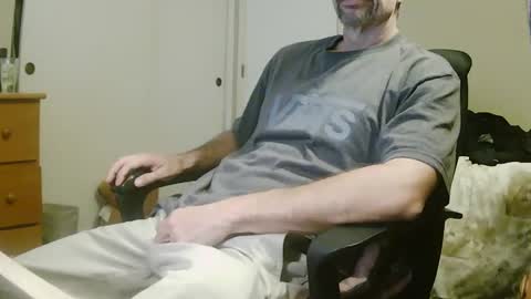 Chillguy online show from December 6, 2024, 11:25 pm