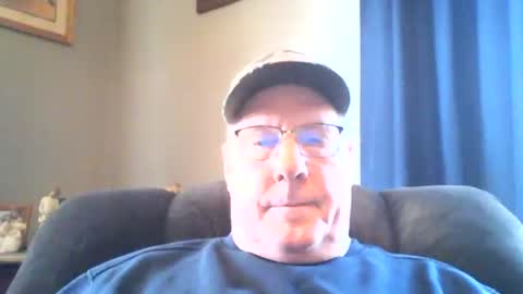 Snapshot of stew1014 chatting on February 13, 2026, 3:08 pm bobby online show from February 13, 2026, 3:08 pm
