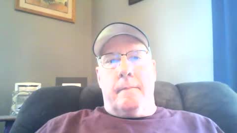 Snapshot of stew1014 chatting on May 14, 2026, 4:14 pm bobby online show from May 14, 2026, 4:14 pm