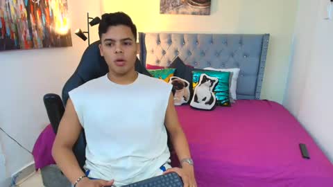 Snapshot of stewart_mateo_ chatting on September 19, 2025, 2:57 am stewart online show from September 19, 2025, 2:57 am