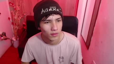 Snapshot of stich_23 chatting on February 19, 2026, 1:18 pm Stich online show from February 19, 2026, 1:18 pm