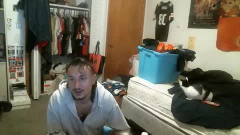 Snapshot of stickey4areason chatting on October 31, 2025, 4:57 am stickey online show from October 31, 2025, 4:57 am