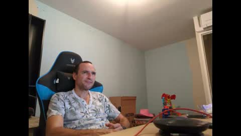 stickolive1 online show from September 10, 2025, 9:48 pm