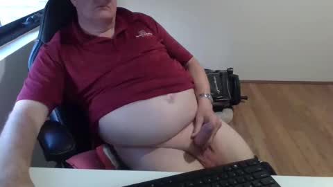 Snapshot of stiffyman55 chatting on November 5, 2025, 7:41 am stiffyman55 online show from November 5, 2025, 7:41 am