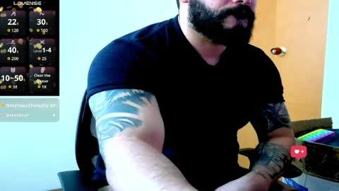 stiven253958 online show from May 31, 2026, 6:09 pm