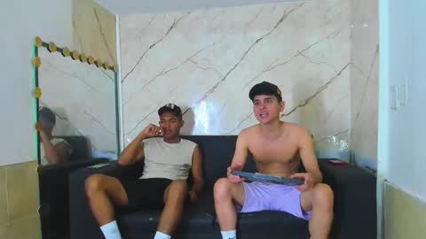 friends online show from November 9, 2025, 4:22 am