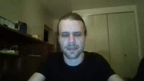 stockingsnfeet online show from April 27, 2026, 1:14 am