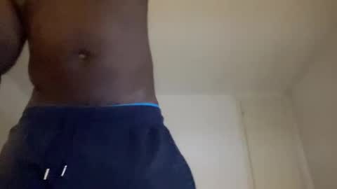 Snapshot of stoicsociety243 chatting on December 19, 2025, 10:39 pm stoicsociety243 online show from December 19, 2025, 10:39 pm