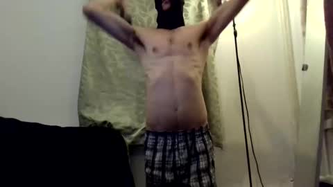 Stoned online show from November 18, 2025, 2:17 am