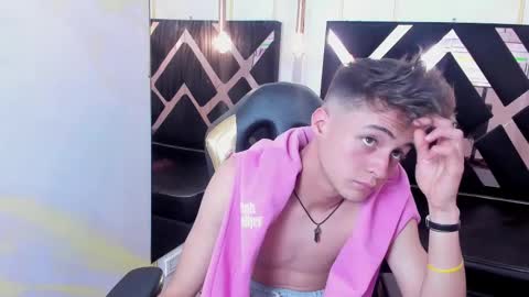 Snapshot of stonne69 chatting on February 21, 2025, 8:49 pm stonne69 online show from February 21, 2025, 8:49 pm