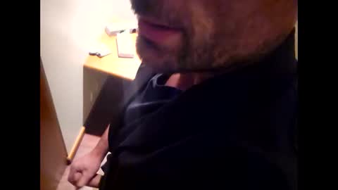 Snapshot of stopshottttt chatting on November 5, 2025, 6:30 pm stopshottttt online show from November 5, 2025, 6:30 pm