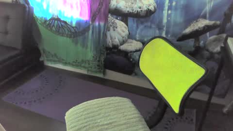 Snapshot of stormythunder chatting on September 29, 2025, 5:07 pm Stormythunder online show from September 29, 2025, 5:07 pm