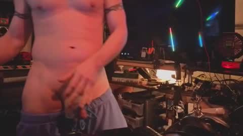 Str8 online show from November 11, 2025, 4:01 am