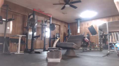 n8vpumpnhump online show from May 3, 2026, 11:33 pm