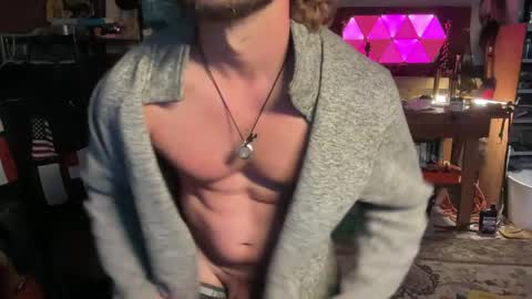 Cowboy Zuhly online show from April 14, 2026, 12:33 pm