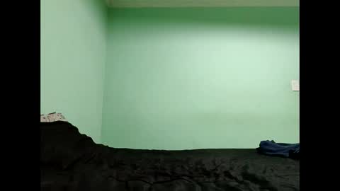 Snapshot of straightsoccerboy chatting on December 16, 2025, 8:52 am straightsoccerboy online show from December 16, 2025, 8:52 am