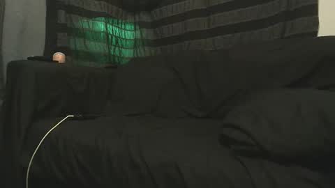 straitpipermann22 online show from October 28, 2025, 9:24 am