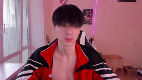 Ray online show from January 8, 2025, 12:26 pm