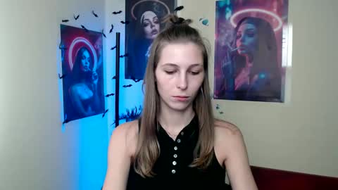 Amalia online show from September 19, 2025, 12:06 pm