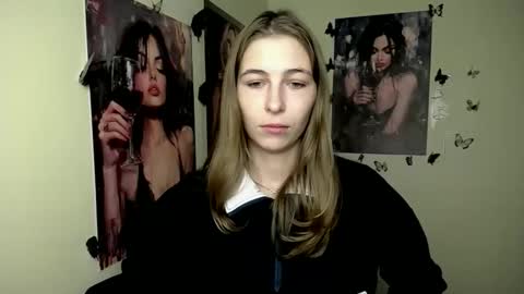 Amalia online show from September 28, 2025, 6:19 am