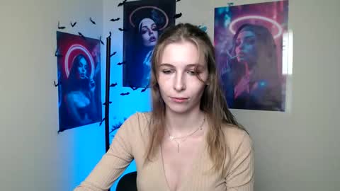 Amalia online show from October 10, 2025, 5:45 pm