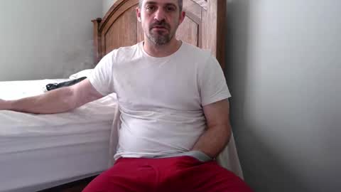 strangeratnight87 online show from April 8, 2026, 3:12 pm