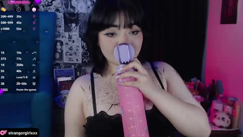 Snapshot of strangergirlxxx chatting on January 24, 2025, 10:43 am Carla  Independent model  online show from January 24, 2025, 10:43 am