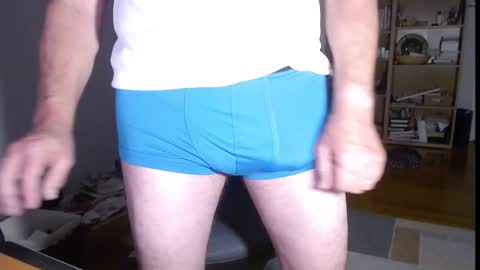 stratsh00ter online show from October 8, 2025, 7:17 am