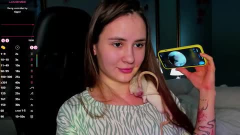 Laura online show from February 16, 2025, 7:48 am