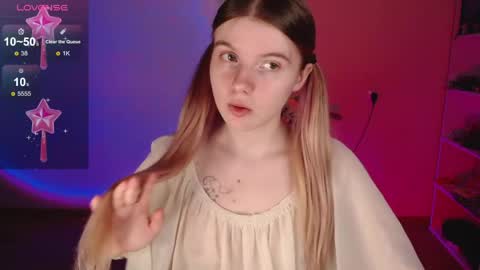 Juli online show from April 1, 2026, 4:02 am