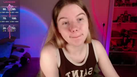 Snapshot of strawberry_juli chatting on May 23, 2026, 3:01 am Juli online show from May 23, 2026, 3:01 am