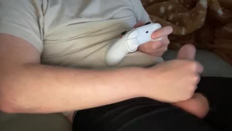 Snapshot of strawberryblnd chatting on November 1, 2025, 8:05 am StrawberryBlnd online show from November 1, 2025, 8:05 am