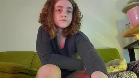 Strawberrylotsacake online show from October 11, 2025, 2:15 pm