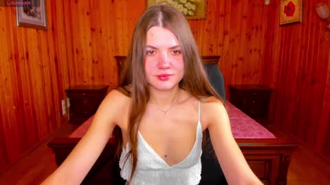 Strawberrylux online show from December 13, 2024, 7:04 am