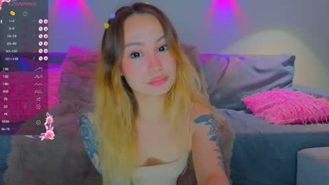 Tati and Lola online show from May 22, 2026, 7:48 am