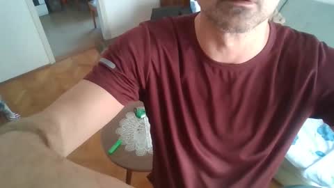 streaml1n3d online show from April 5, 2026, 8:55 am