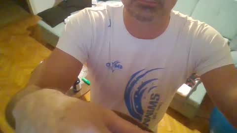 streaml1n3d online show from April 18, 2026, 7:58 pm