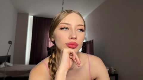 Streis  open pvt online show from February 22, 2026, 8:46 am