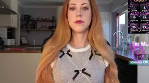 Amorina online show from May 12, 2026, 9:28 am