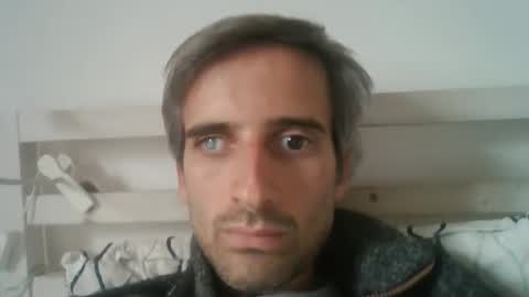 stroke1 online show from October 16, 2025, 8:26 am