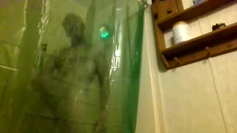 strokesforyou_ online show from November 25, 2025, 3:28 am