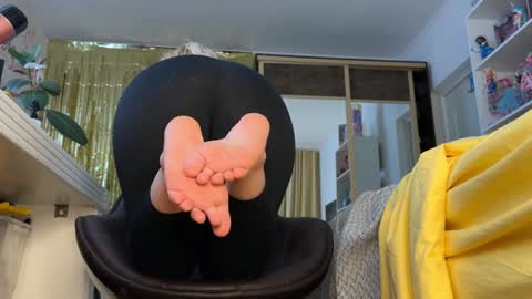 goddess online show from January 27, 2025, 3:28 pm