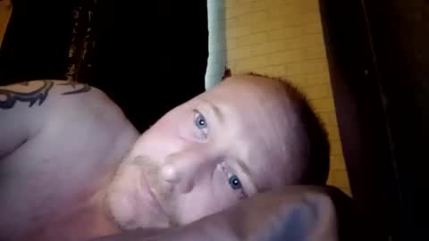 stu_art83 online show from May 6, 2026, 6:46 pm