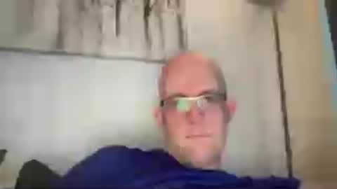 stuart_scotland online show from July 11, 2026, 8:55 pm