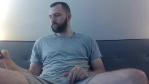 stud4u21 online show from September 29, 2025, 2:11 pm