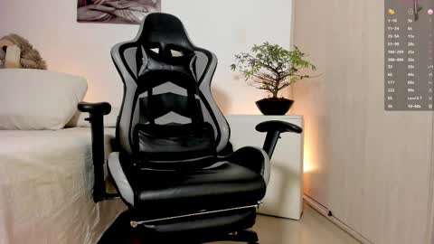 Samuel online show from February 15, 2026, 10:39 pm