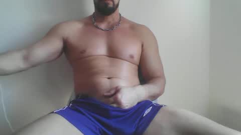 Snapshot of studdotcom chatting on April 19, 2026, 8:35 am Ero online show from April 19, 2026, 8:35 am
